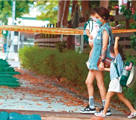 欧弟|欧弟郑云灿官宣离婚，前妻接女儿放学不进家门，离婚原因曝光