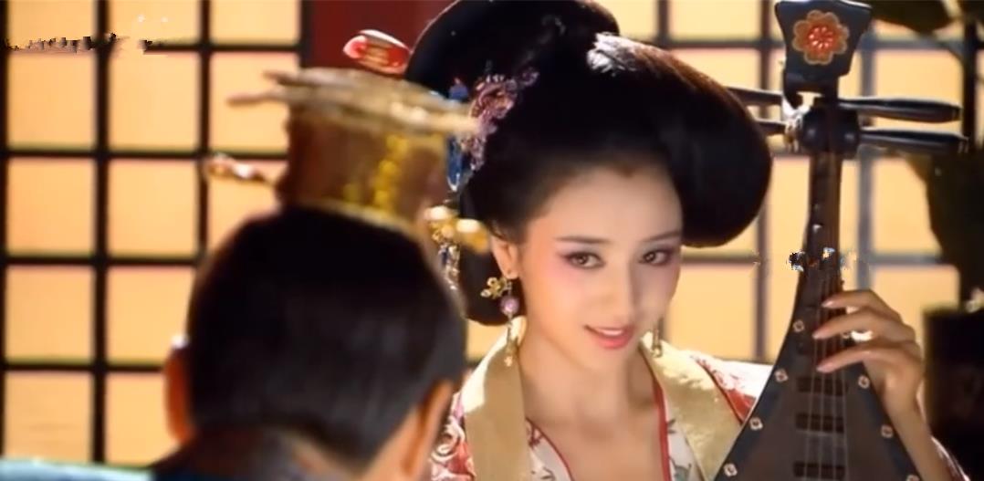 发型|观众苦披头散发久矣,现在的造型师不会梳头吗?发髻真的吊打散发