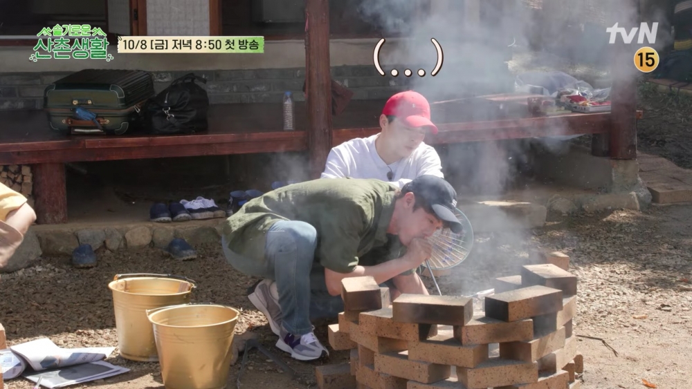 杨幂|韩综《机智山村生活》「医大5人帮」演戏在行，搞综艺也有一套！