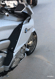 小叶娱记|神回复：恋爱中男方应承担所有开支吗？没想到现在的女孩子这么独立！