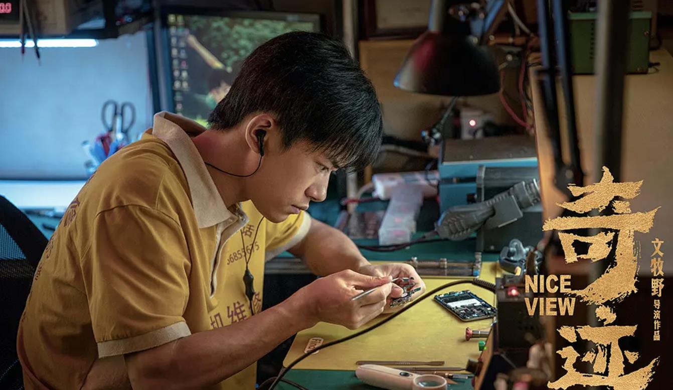 王俊凯|3位当红小生“扮丑”亲妈认不出，有人暴瘦20斤，未来两年要霸屏