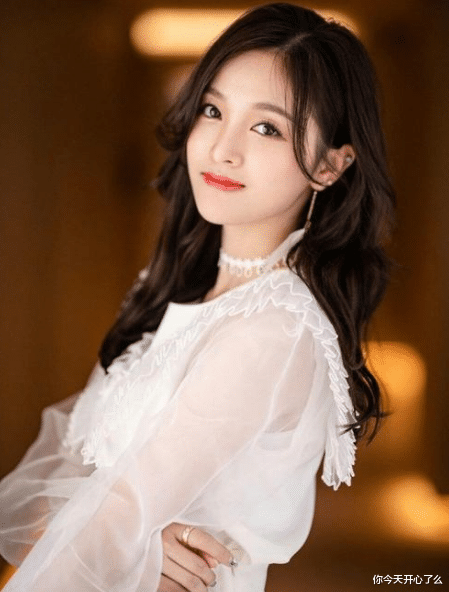 杨幂|吴宣仪就这样跟杨幂杠上了？