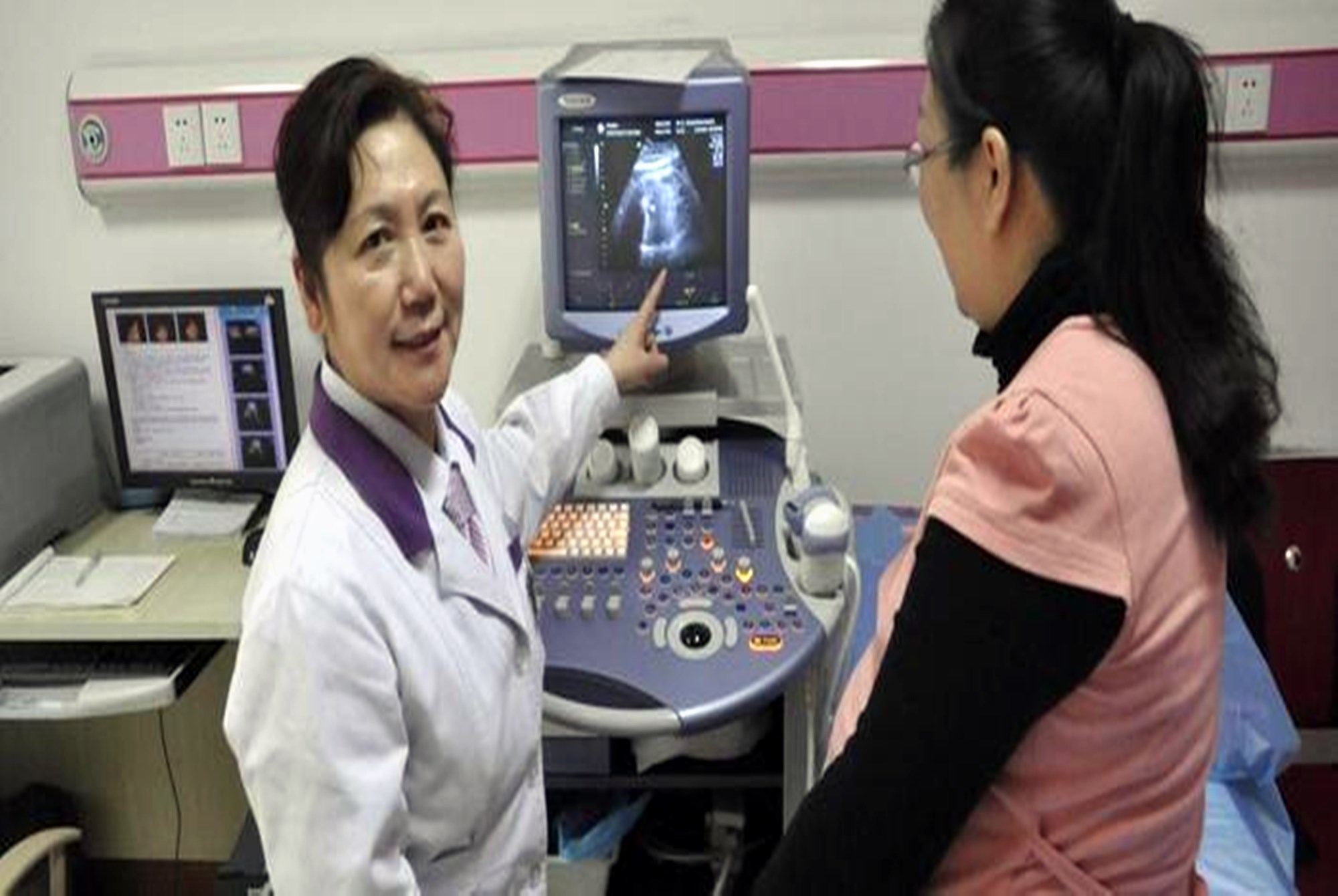 贝贝豆育儿课堂|怀孕期间，孕妈能不能吃方便面？营养师表示，做到“三吃”很关键