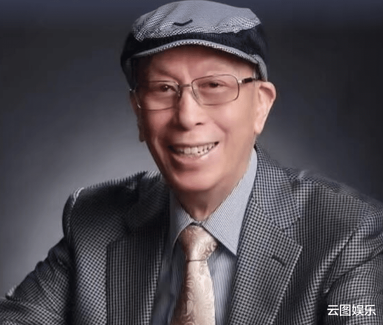 郑少秋|98岁艺术大师去世,徒弟郑少秋现身灵堂送别,一身素衣神情哀伤