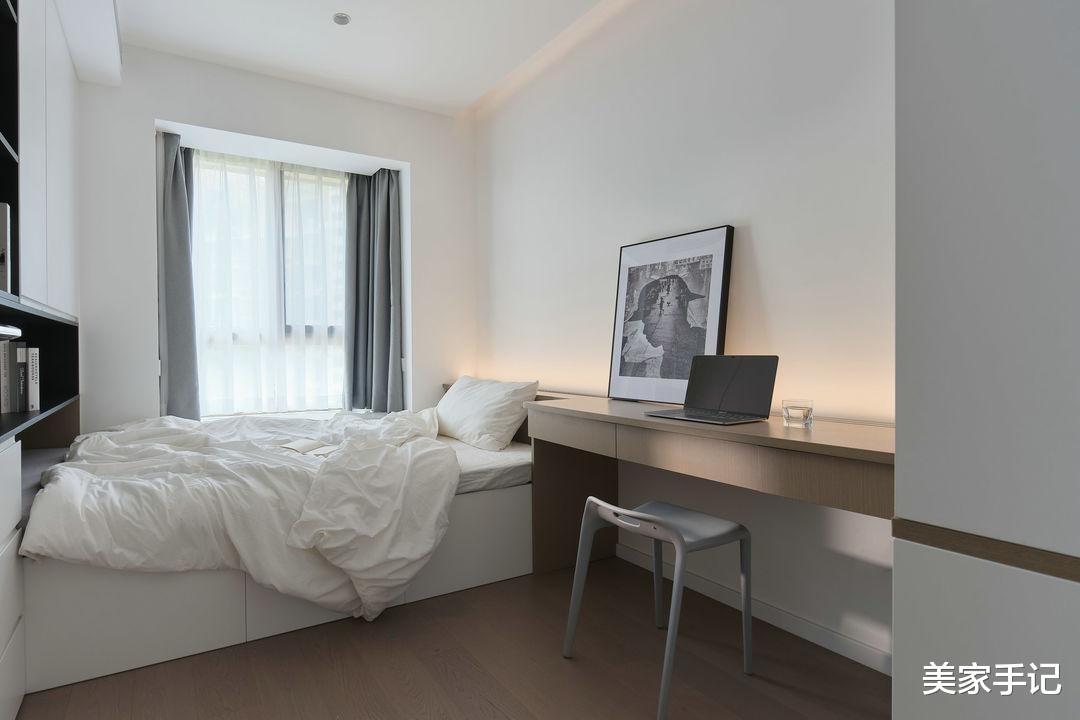 |南京夫妻129㎡的家,坚持全屋打满柜子,效果不是一般的大气实用