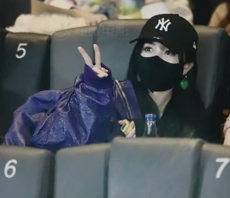 杨幂|口罩也遮不住杨幂的美貌