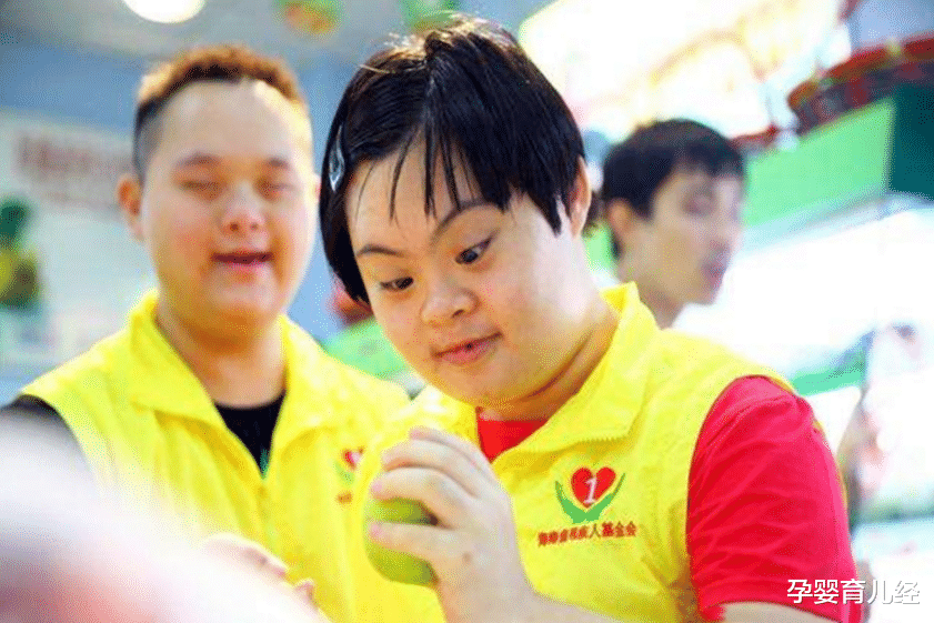 孕婴育儿经|无意中发现朋友的孩子是“唐氏儿”，该怎么告诉她？