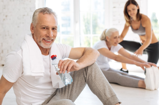 衰老|50岁后身体加速衰老，日常做好4件事，让你越活越年轻！