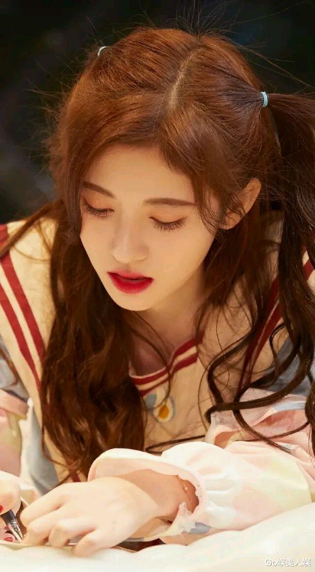 胡歌|“换头改命”的6位明星，有的主动承认削骨，有的作品全被下架