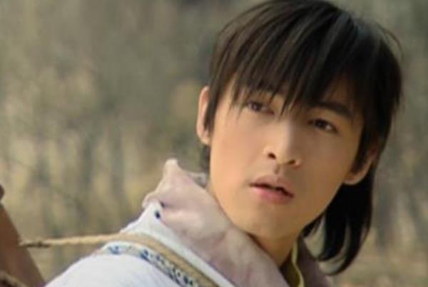 陈小春|4个版本的李逍遥，胡歌的经典，吴磊的秀气，老年版的不再逍遥