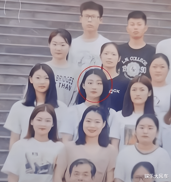 陈亚男|陈亚男首次回应整容风波，晒旧照证清白，网友：方脸阿姨名不虚传