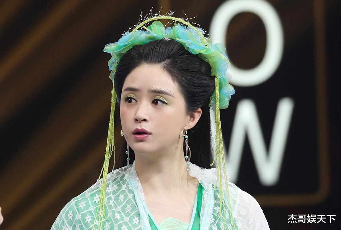 关晓彤|“关晓彤的牺牲”是《王牌》给蒋欣最大的尊重