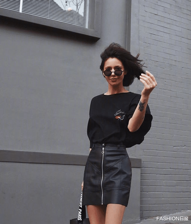 FASHION日报 澳洲ins时尚博主初秋这样穿 极简性感的日常穿搭系列