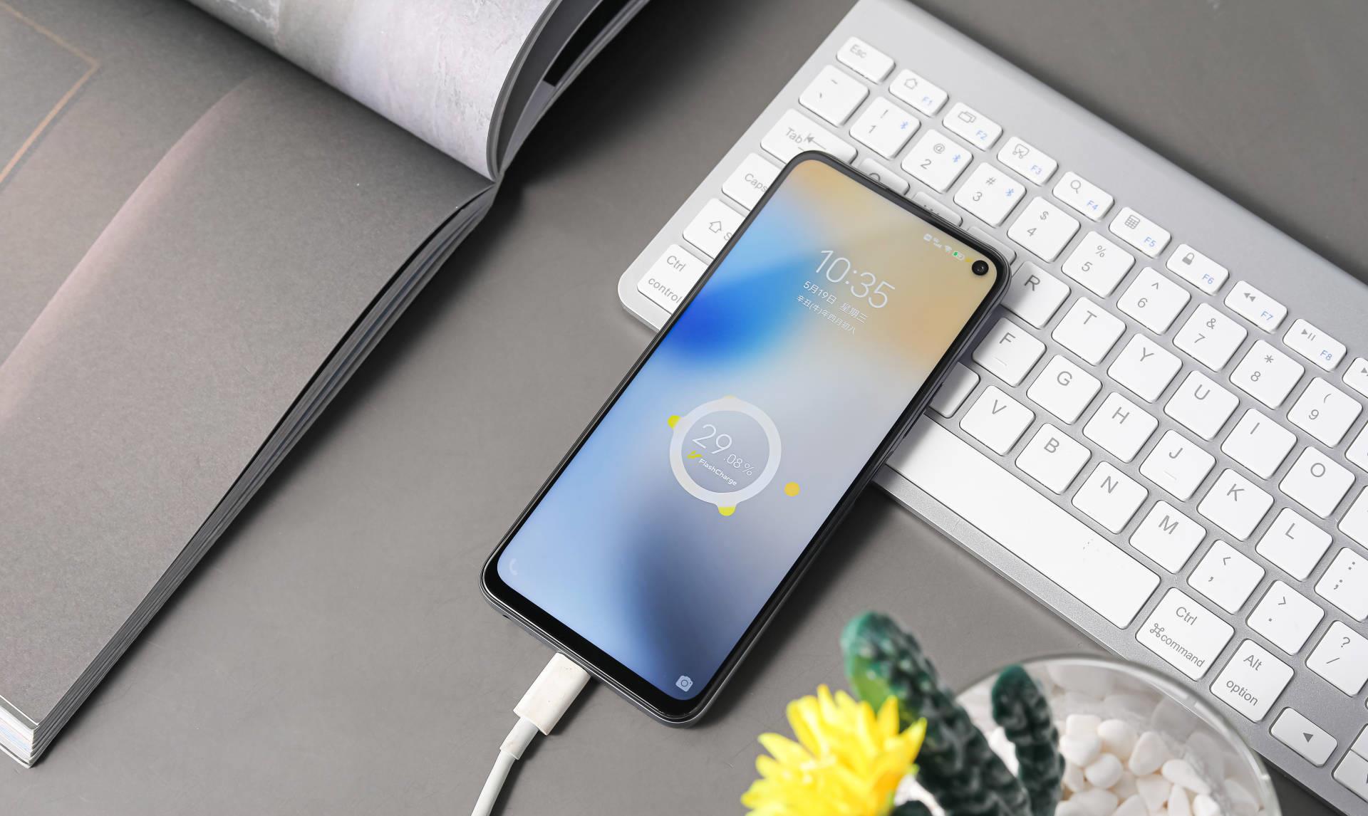 vivo|vivo坚持性价比，骁龙870+144Hz+256G内存，仅2049元
