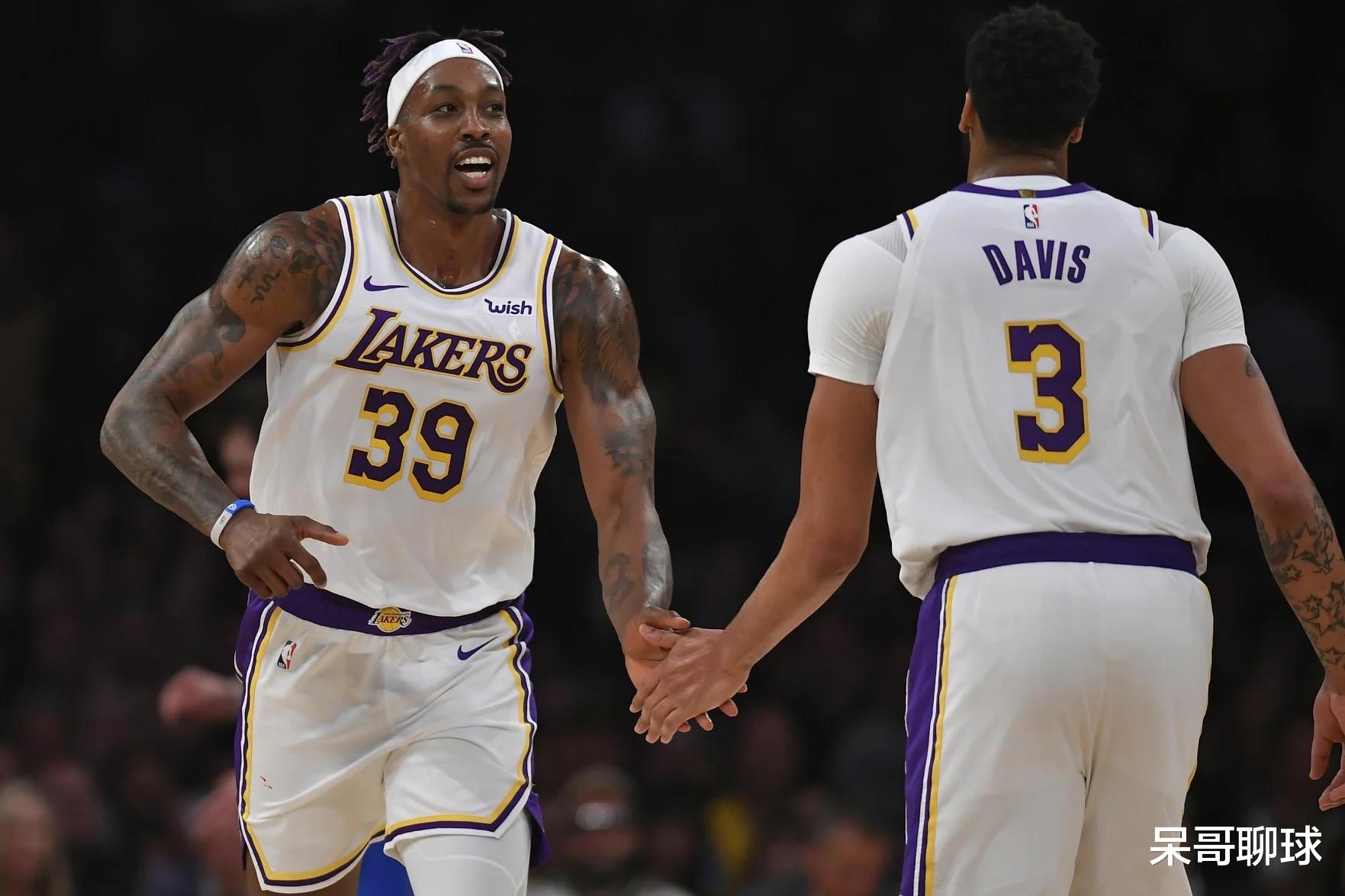 曼城|在場(chǎng)狂勝17分，卻遭沃格爾雪藏！加盟湖人受盡委屈，你仍喜笑顏開