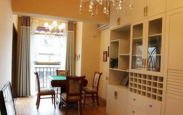 老婆不听劝买圆形床,搞得跟主题酒店一样,让我怎么带朋友回来?