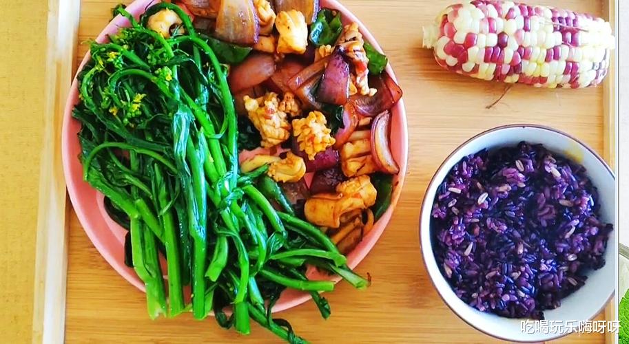 米饭 一天瘦一斤!70后大叔的减肥餐日记,看看他吃的都是啥