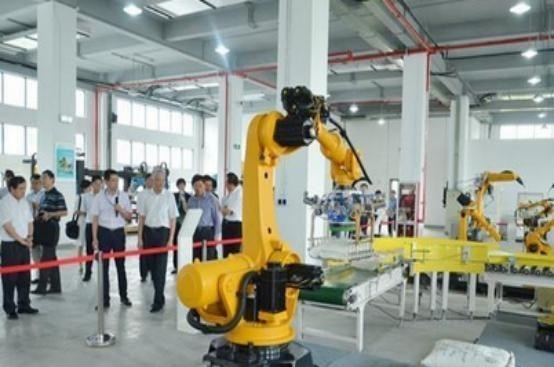 氢能源|中国工业机器人“一哥”：在日企包围下，半年卖出近4700台