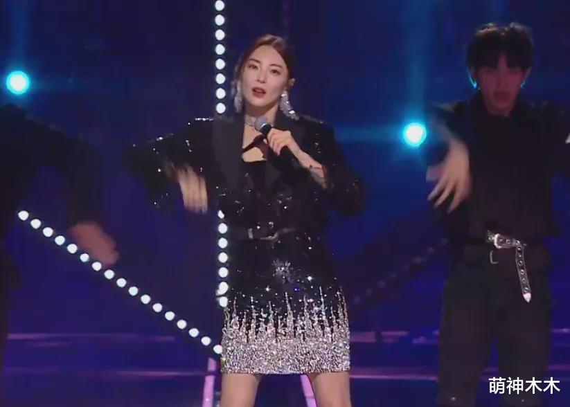 |双11卫视晚会收视出炉：湖南台逆袭拿下第一，浙江台意外垫底