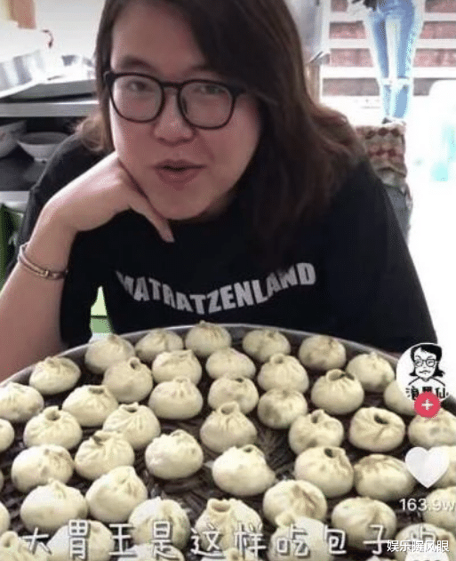 浪胃仙 大胃王浪胃仙近照惹争议,瘦身成功长发及腰,网友:做完手术了?