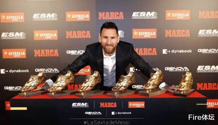 C羅|深夜12點！36歲C羅連收兩大壞消息，即將以7-10、4-8完敗于梅西