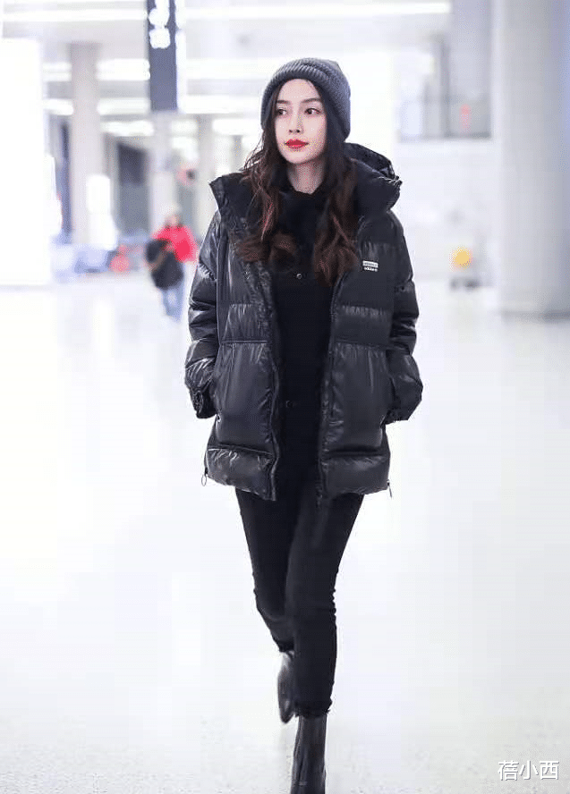 Angelababy|Angelababy杨颖的衣品没话说，一袭红色抹胸裙亮相，气质太惊艳