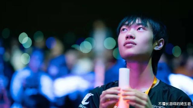 knight|LOL官方发布Knight个人故事，“纯皇”这个外号从贬义变成了褒义