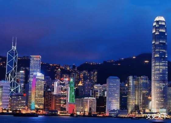 2002年，香港GDP總量超出新加坡738億美元，現在差距如何？-圖7