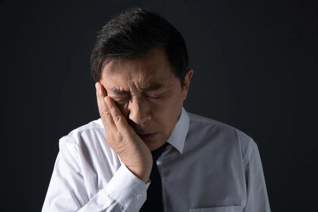 口腔潰瘍|一女子反復口腔潰瘍被診斷為舌癌！醫生：出現這4種癥狀別大意！