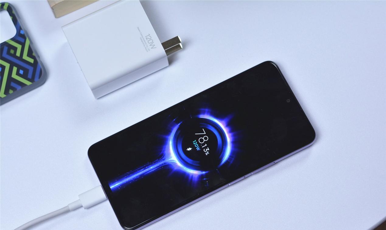 红米手机|Redmi K40性价比最高？不，原谅我选择了这款机型