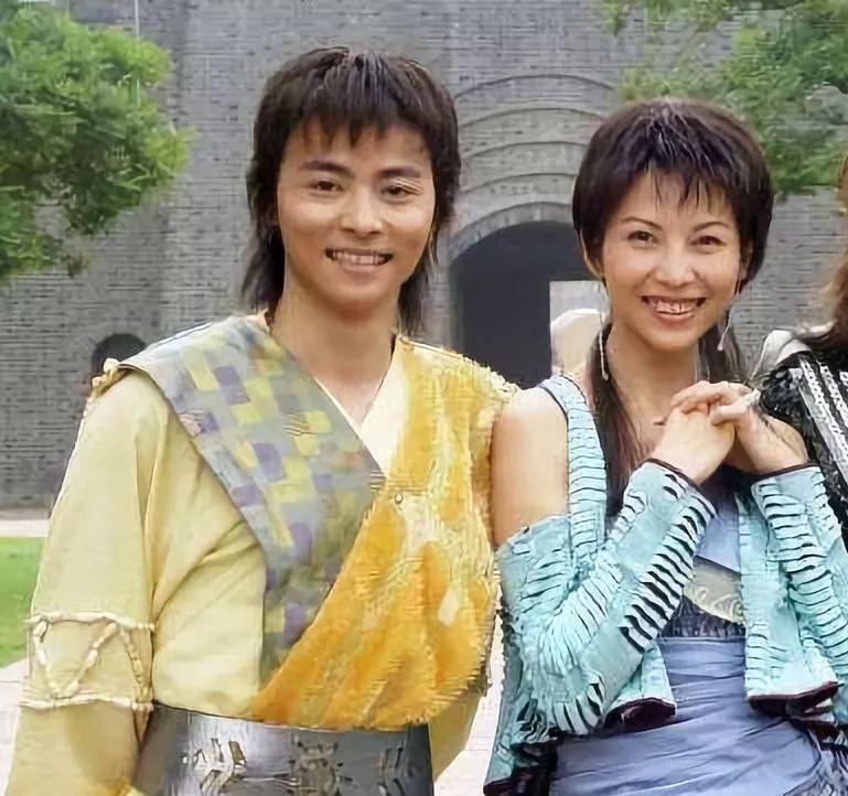 蒋劲夫|因为老婆出名的男星，第一位已经红了，最后那位依仗媳妇养家