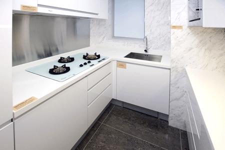 大理石橱柜台面已退出市场！这样装，一屋几百元省钱又好清洁