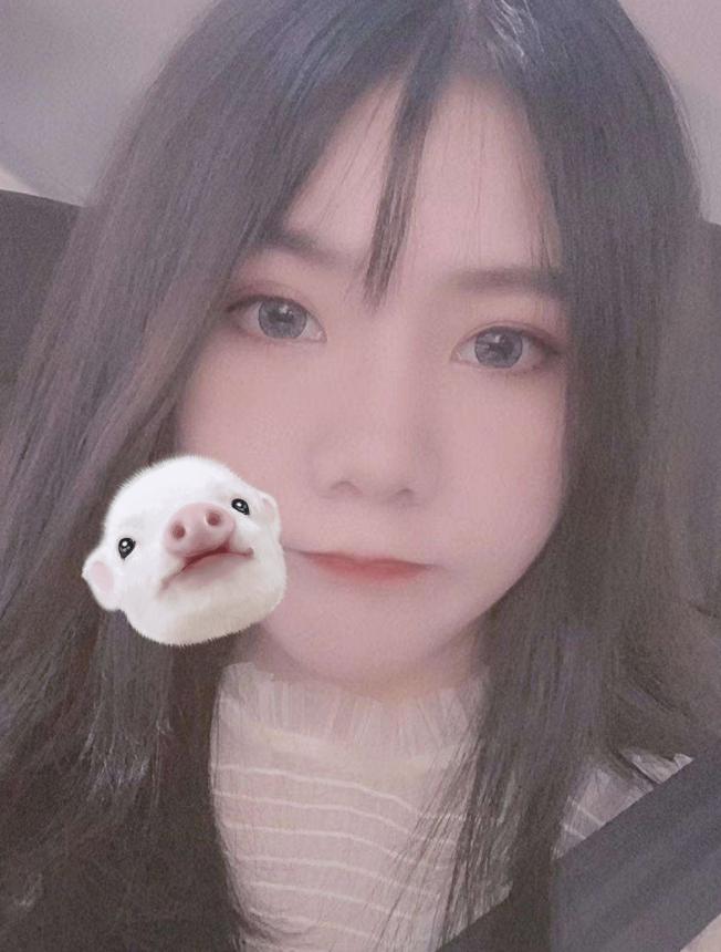 曾志伟|狂秀120斤身材！小团团2021年首开摄像头后，榜1当场豪刷