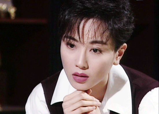 何美钿|以前的港剧明星，个个灵气逼人，美得千姿百态，好怀念啊