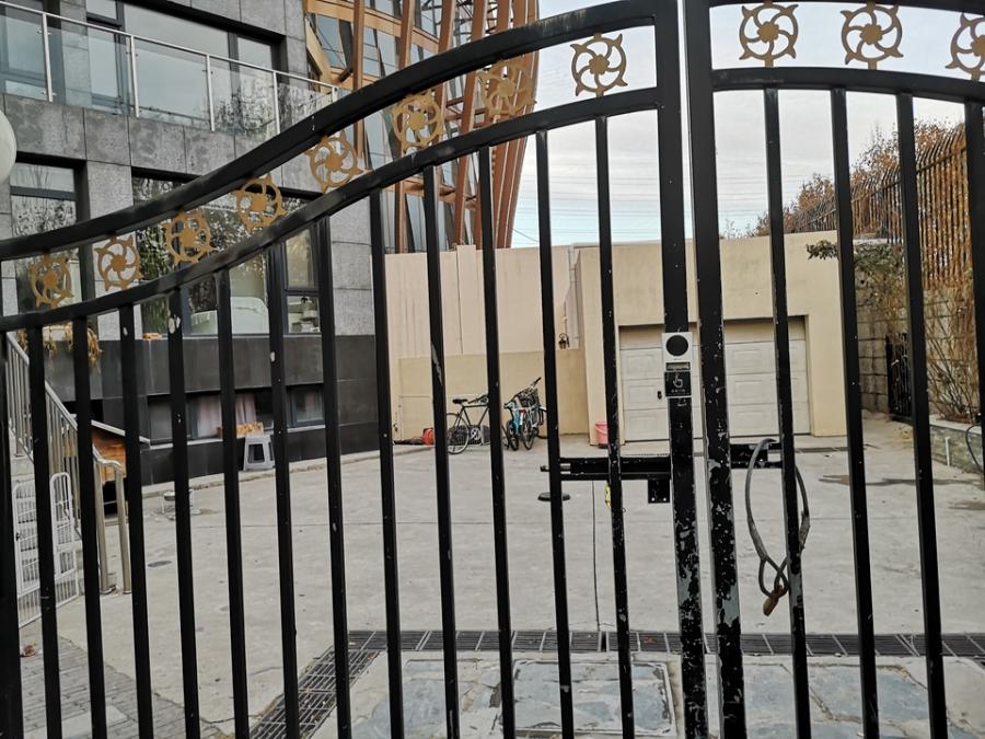顺义|北京顺义区一套起拍价955万的住宅，6人报名参加，最终被人1414万买到，溢价459万，折合单价38669元每平米。