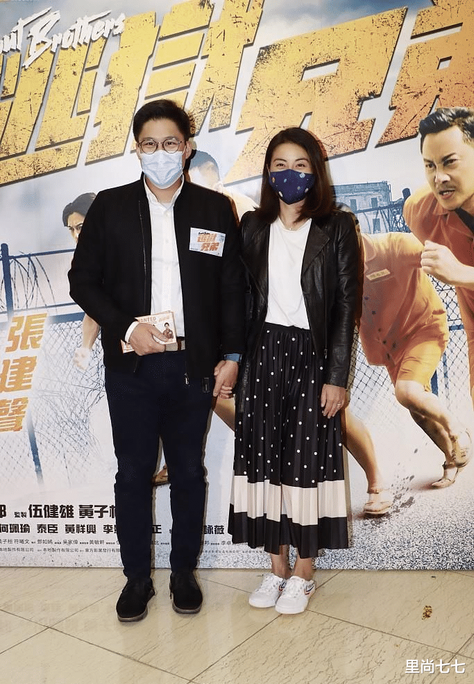 郭晶晶|朱玲玲太正能量，学儿媳郭晶晶穿170元国货亮相，被众港姐追捧