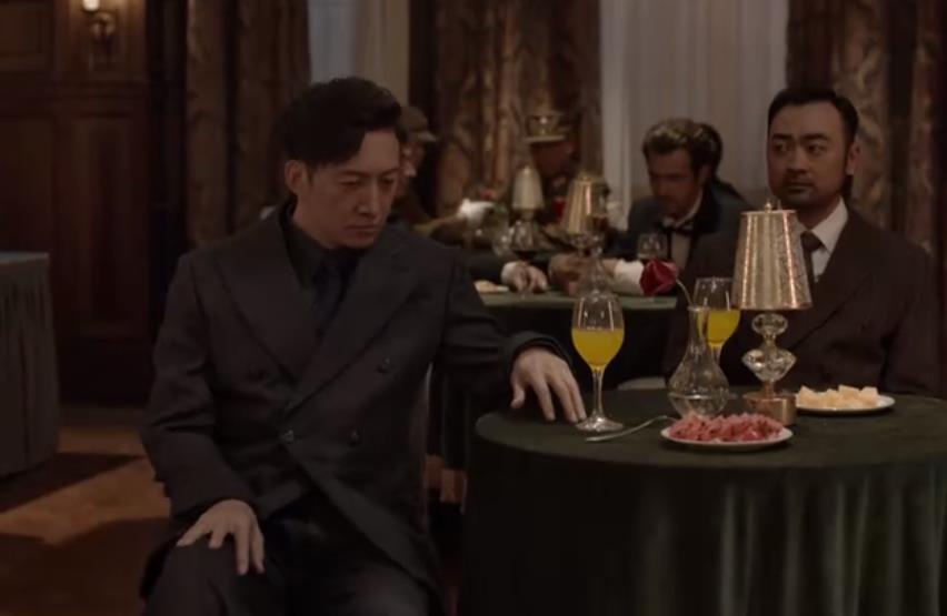 赌王|《叛逆者》：陈默群变节，成林楠笙最恨的人，却留下了一件功绩