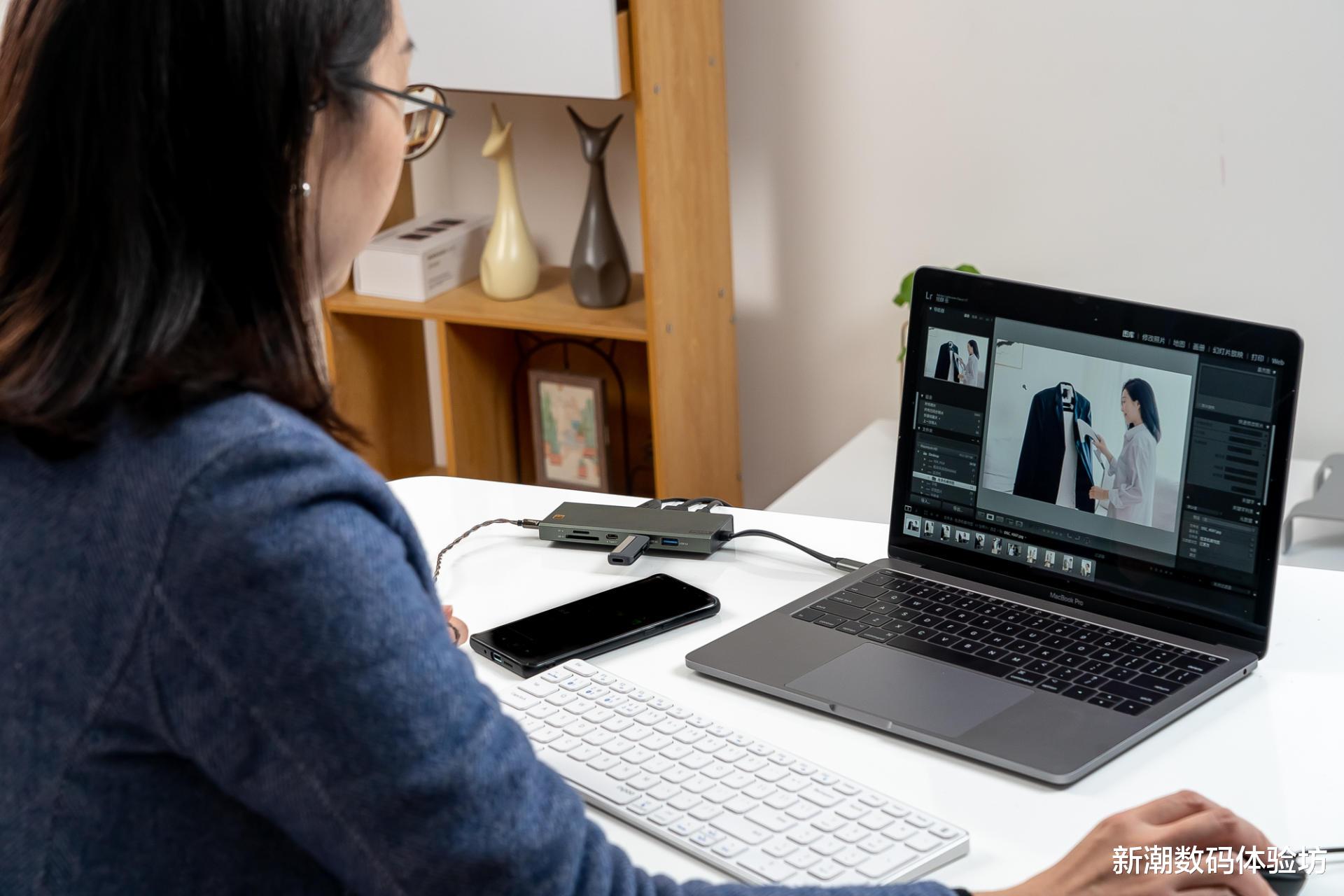 MacBook Pro|4K输出+PD100W充电，这个扩展坞还能让MacBook变身HiFi播放器？