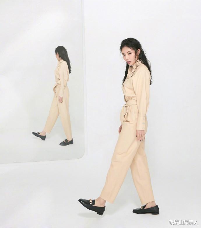 峨眉山周美人|?徐冬冬这身材谁不酸，晒健身照大方秀身材线条，“蜜桃臀”太吸睛