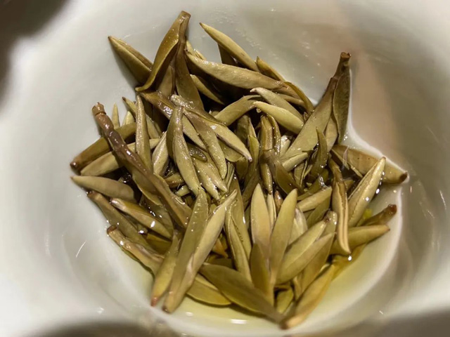 白茶|在办公室怎么喝白茶，大多数人都有这样的困惑