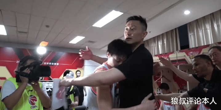 辽宁男篮|广东击败辽宁！杜锋更衣室激情发言：坚守一点能赢得CBA总冠军