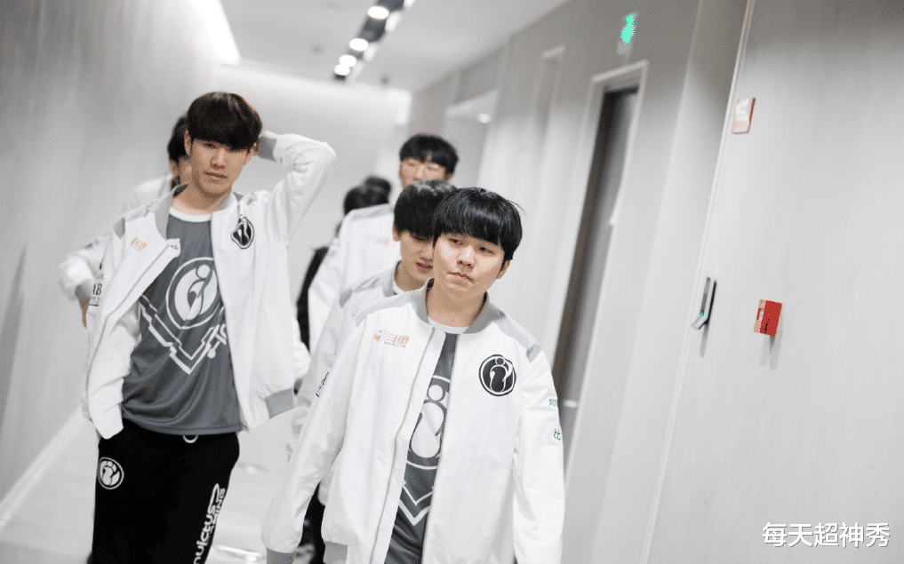 ig|IG掀起离队潮，TES阿水力挺Rookie，Wink透露未来打算