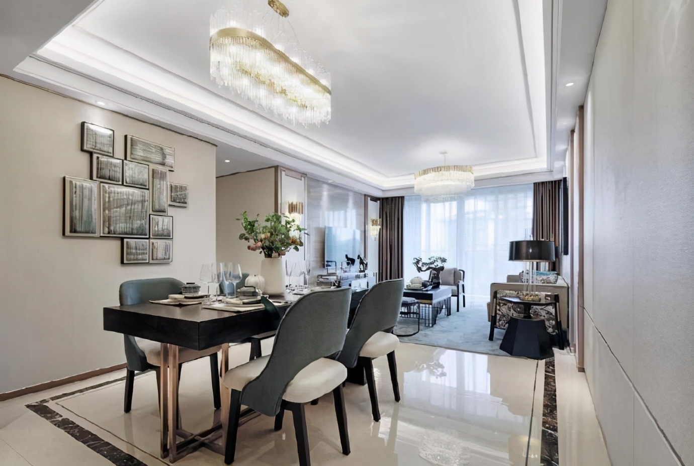 100平的现代轻奢小三居，入户就被装修迷住，温馨大气又漂亮