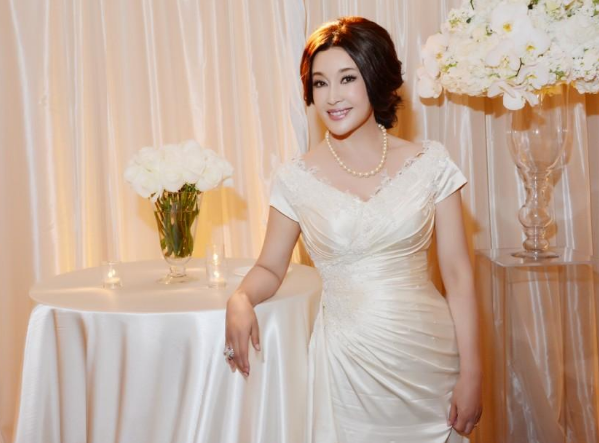 王志文|王志文“隐藏”12年妻,原来是她,难怪7个女神都俘获不了他芳心