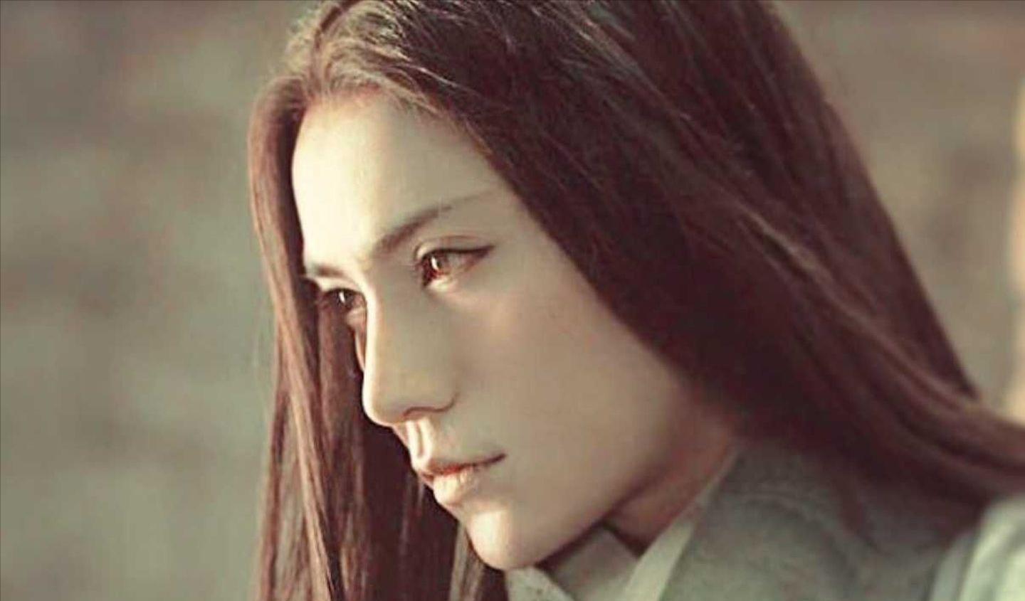 严屹宽|可以写进教科书的浓颜系美男，无一例外都是西方骨相加东方皮相