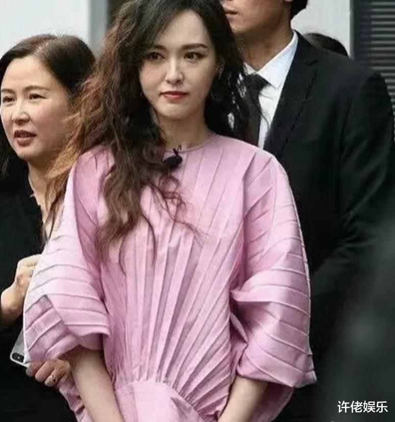 美颜|不老神话都是骗人的，离开美颜滤镜的她们，可能还没你老婆漂亮