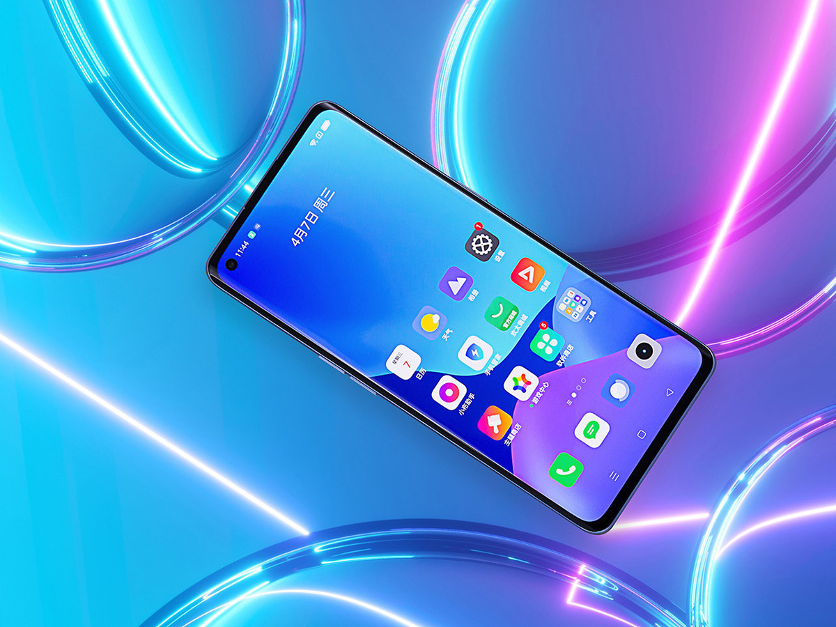 红米手机 选顶配版的真我X7 Pro至尊版，还是顶配版的红米K40？