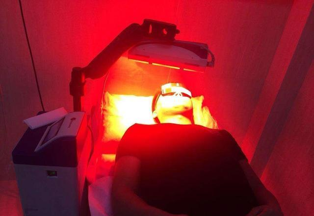 好物官|王鸥节目里自曝医美曾出意外，但皮肤真的太好啦，她是怎么护肤的