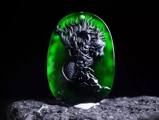 翡翠|想要买高品质翡翠，不一定要去缅甸，那里的料子品质就一定高吗？