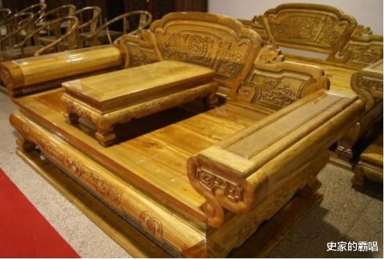 史家的霸唱 四川青年在家翻出块菜板，使用百年未裂，专家鉴定后：你要发财了